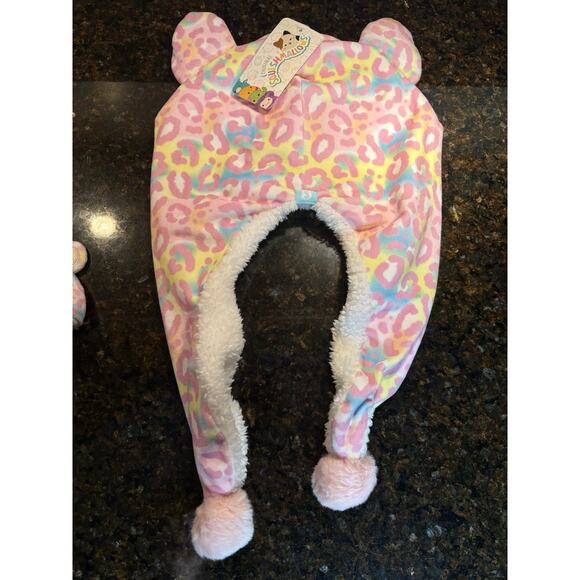 Squishmallows Michaela Hat Gloves Mitts Set Ears Pink Leopard Winter Cap NWT - Picture 8 of 12